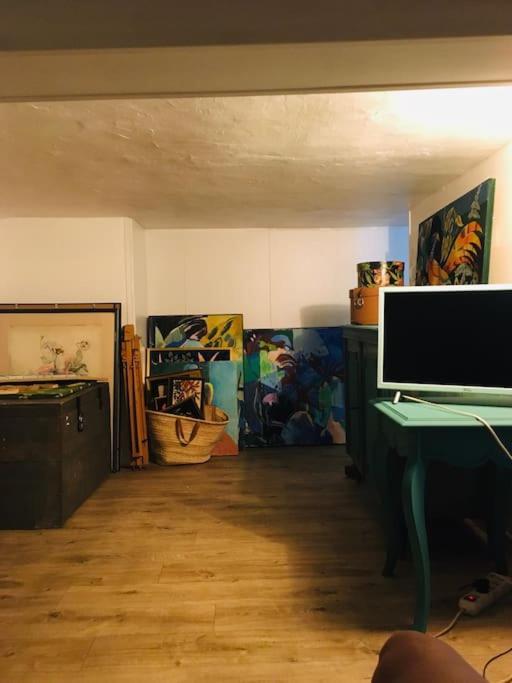 Loft D Artistes Avec Patio Au Port De Nice Exteriör bild